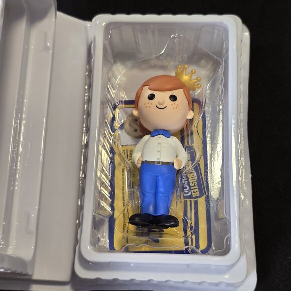 Funko Fun on the Run Freddy Funko Travel Edition Blockbuster Rewind SDCC 2023 LE - Picture 4 of 4